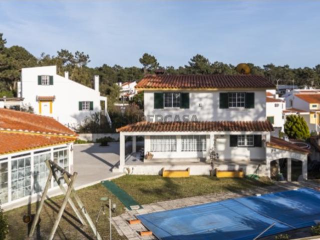 MORADIA T5 COM JARDIM E PISCINA PRIVADA, PARA VENDA, NA PRAIA DA GALÉ, MELIDES