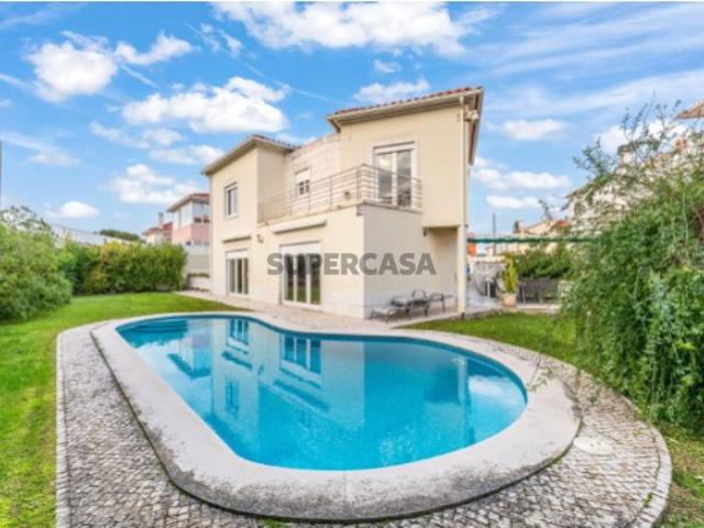Moradia T5 com piscina, Cascais