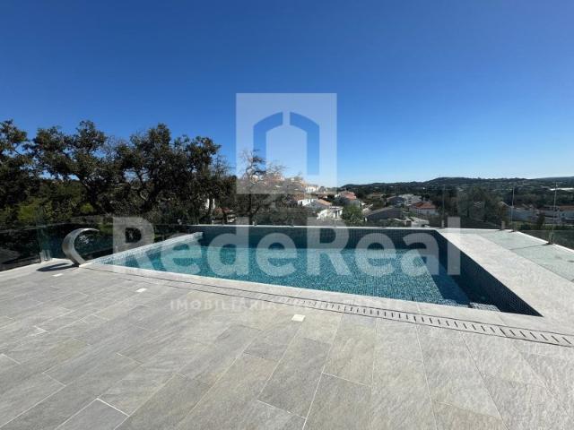 Moradia T5 com piscina com linda vista em São Brás de Alportel
