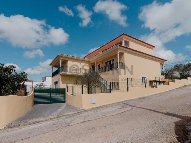Moradia T5 com piscina em Miragaia, Lourinhã 185m² Miragaia e Marteleira