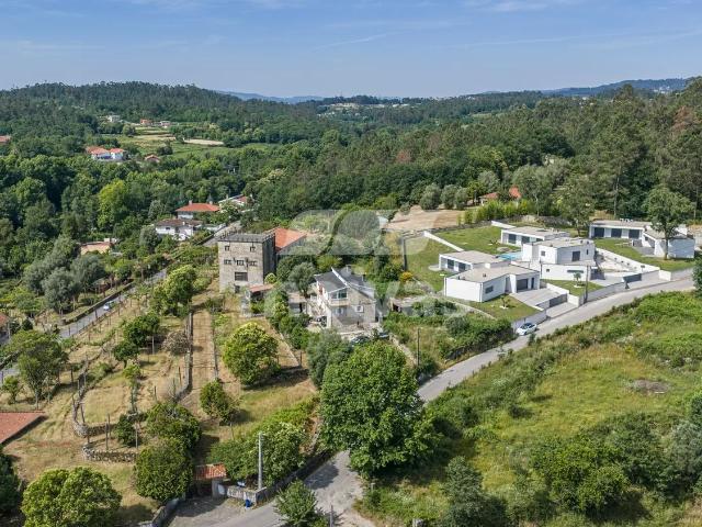 Moradia T5 Coucieiro, Vila Verde