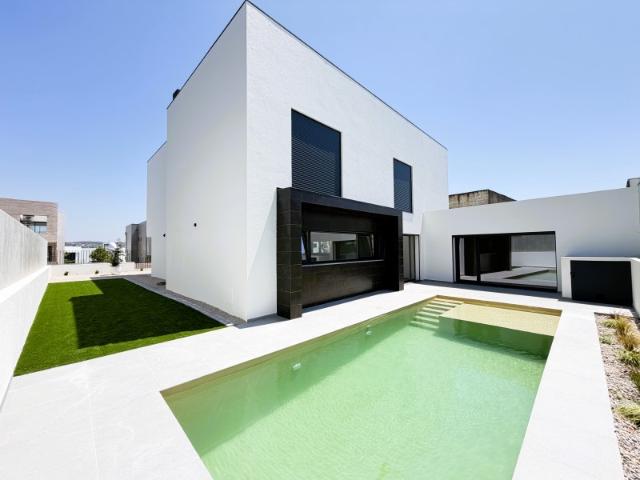 Moradia T5 de Luxo com Piscina e Jardim | Ponte do Rol | Torres Vedras
