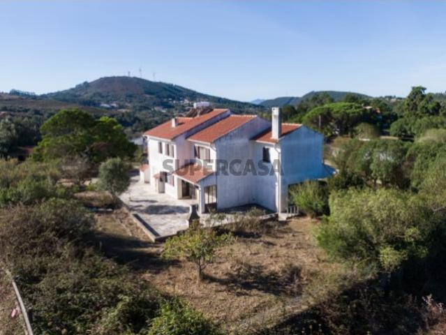 Moradia T5 em Malveira e São Miguel de Alcainça