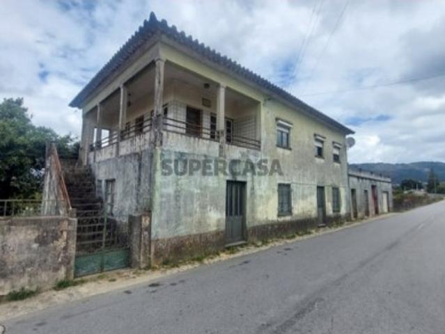 Moradia T5 em Barroselas