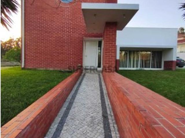 Moradia T5 em Soure
