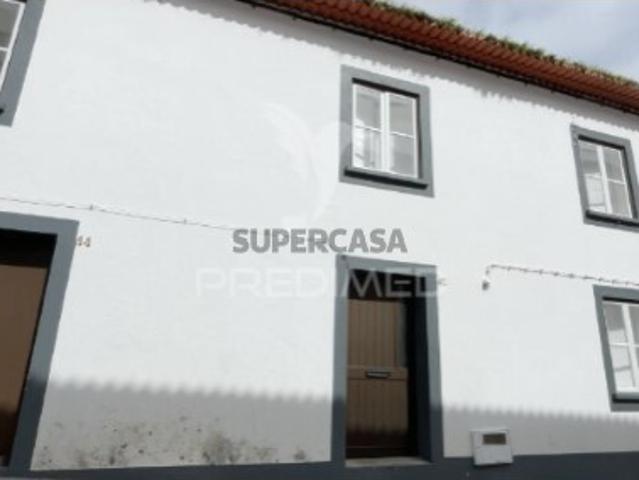 Moradia T5 em Velas São Jorge