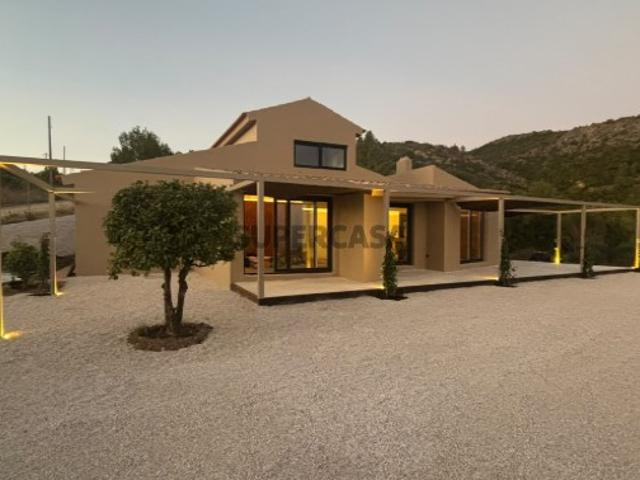 Moradia T5 lote 700m2 vista deslumbrante mar e vila Sesimbra