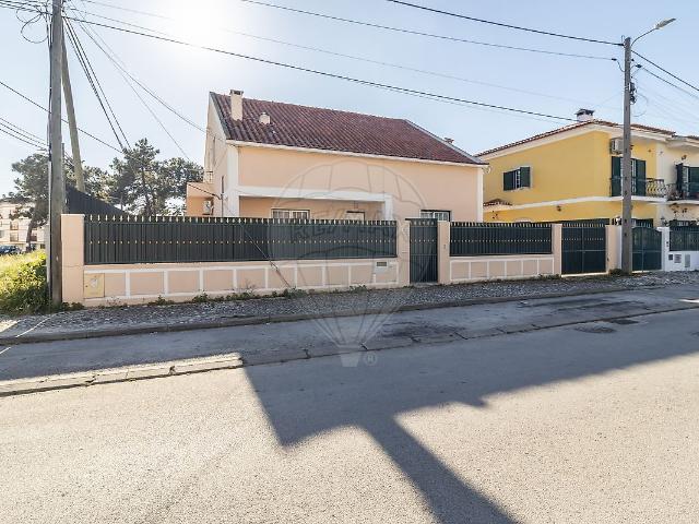 Moradia T5, Quinta Do Conde, Sesimbra | BPI Expresso Imobiliário