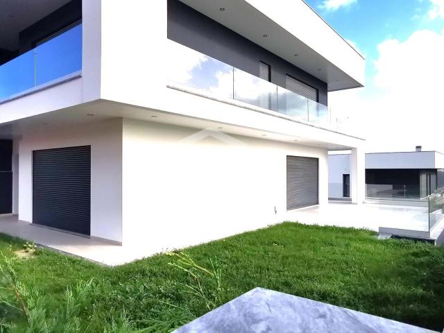 Moradia T5, Santo António Dos Cavaleiros e Frielas, Loures | BPI Expresso Imobiliário