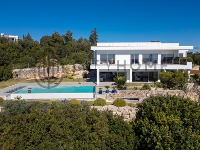 Moradia T5 Signature A+ com Vista Mar Panorâmica, Domínio de 4.000 m² e Alta Performance Energética