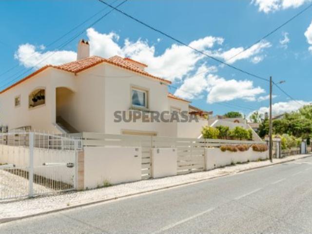 Moradia T6 na Quinta do Hilário, Setúbal