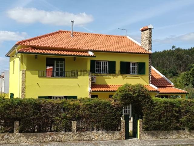 Moradia T6 nas Fontainhas Santarém | Espaço, Conforto e Tranquilidade