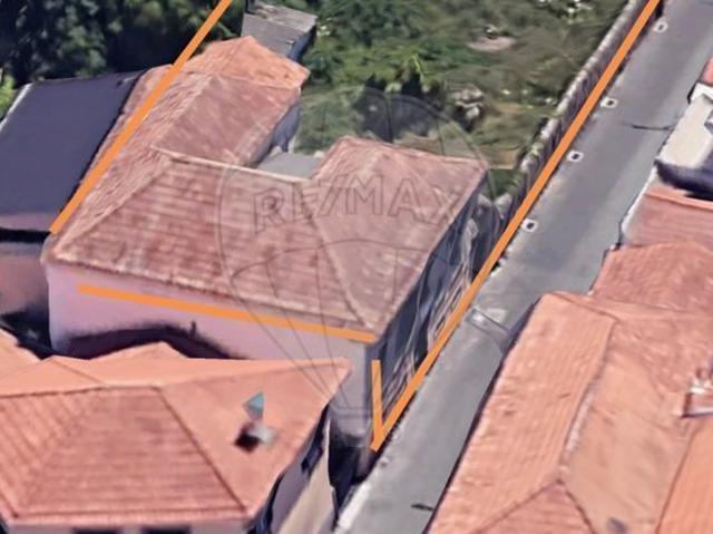 Moradia T6 à venda em Vila Nova de Gaia