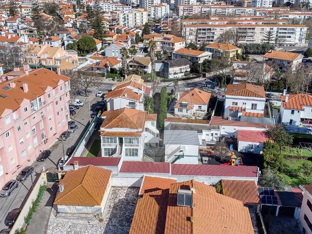 Moradia T6, Carcavelos e Parede, Cascais | BPI Expresso Imobiliário