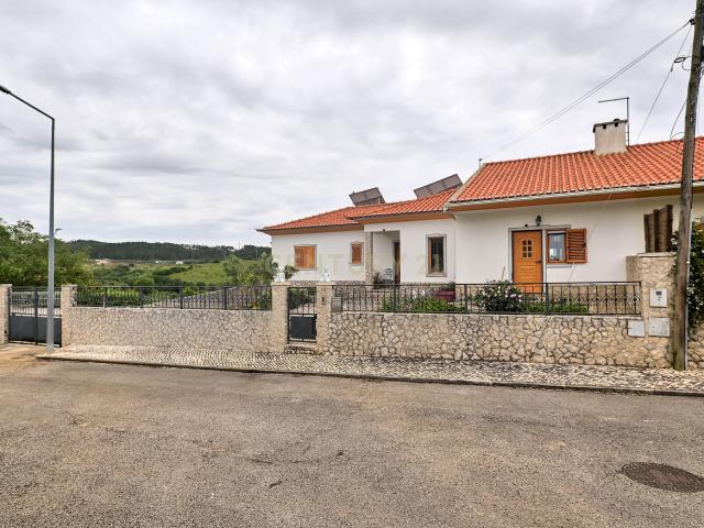RESERVADO Moradia T6 com 630 m² de Lote – Milharado Mafra