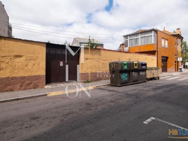 Moradia T6 com Terreno no Centro da Areosa ? Potencial para Construção em Altura | 26063857059