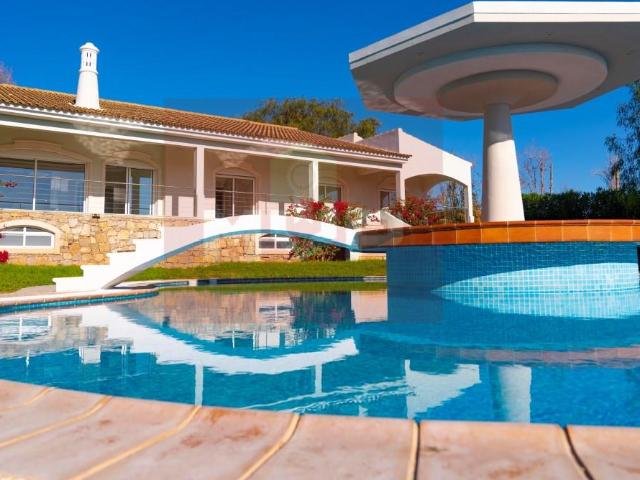 Moradia T6 com vista mar em Estoi 358m² Conceição e Estói