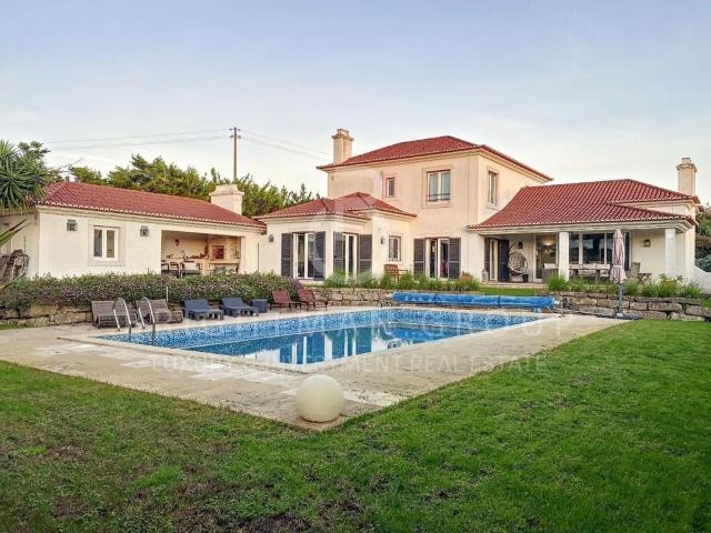 Moradia T6 com Piscina em Manique de Cima/Quinta da Beloura 0m² Agualva e Mira Sintra