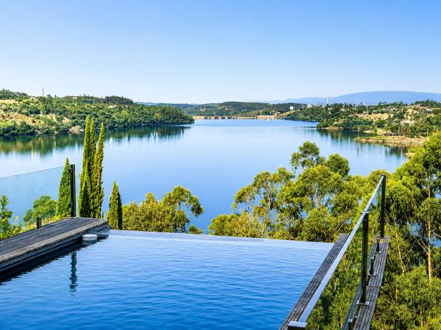 Moradia T6, Condomínio Vale Manso, piscina privada e lugar de privado de marina incluido