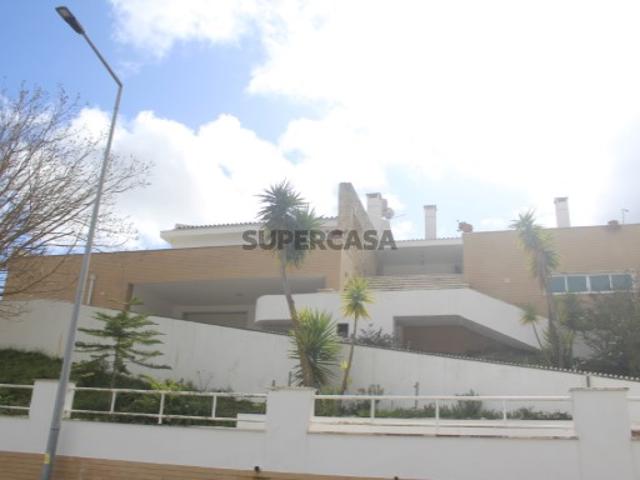 Moradia T6 em Arruda dos Vinhos