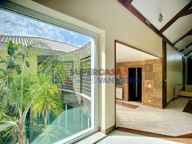 Moradia T6 em Belas