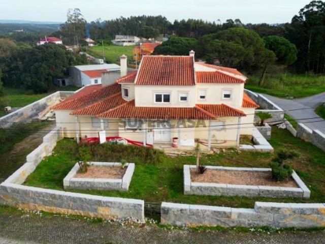 Moradia T6 em Caldas da Rainha