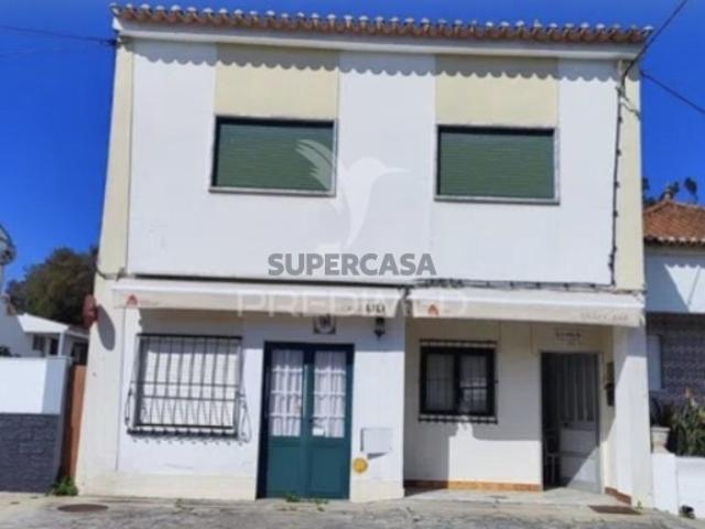 Moradia T6 em São Miguel do Rio Torto e Rossio Ao Sul do Tejo