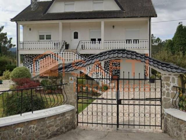 Moradia T6, Fragoso Barcelos 0m² Fragoso
