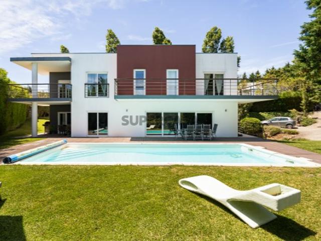 Moradia T6, Frente Golfe, Belas Clube de Campo