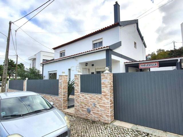 Moradia T6 Isolada no Botequim a 5min das praias da Costa