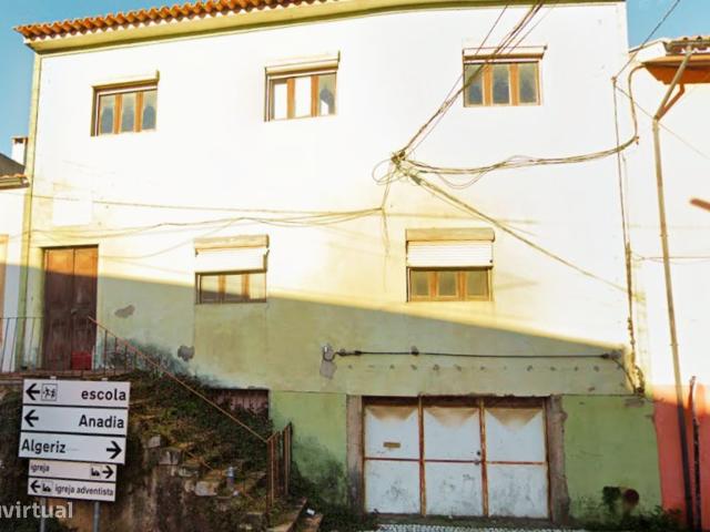 Moradia T6 para Reabilitar, Vila Nova de Monsarros | ERA Imobiliria