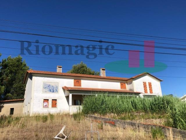 Moradia T7 Abrigada *RIOMAGIC