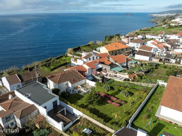 Moradia T7 com vista mar preparada para Alojamento