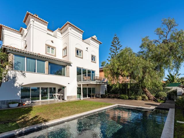Moradia T7 com piscina no Restelo, Lisboa 563m² Belém