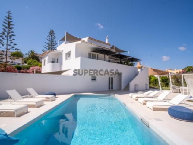 Moradia T7 com piscina, jardim e vista mar Luz, Lagos