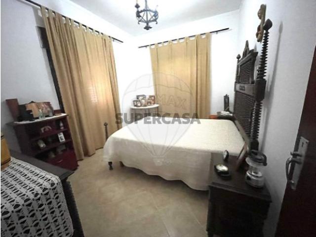 Moradia T7 em Salvador e Santa Maria da Feira