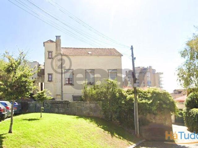 Moradia T9 para Venda na Foz do Douro, Porto | Investimento | 26064087869