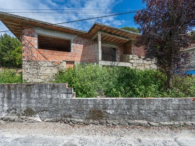 Moradia T0 à venda em Vila Verde