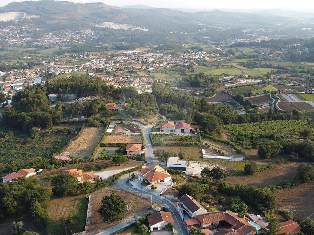Moradia T0, Campos e Louredo, Póvoa de Lanhoso | BPI Expresso Imobiliário