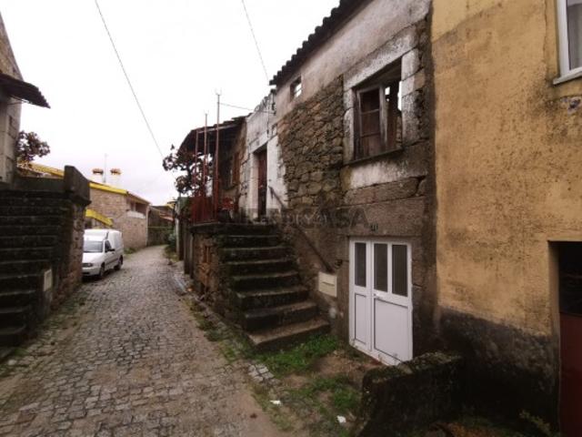 Moradia T0 em Aldeia do Bispo, Águas e Aldeia de João Pires