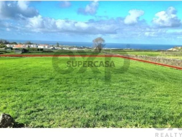 Moradia T0 em Rabo de Peixe
