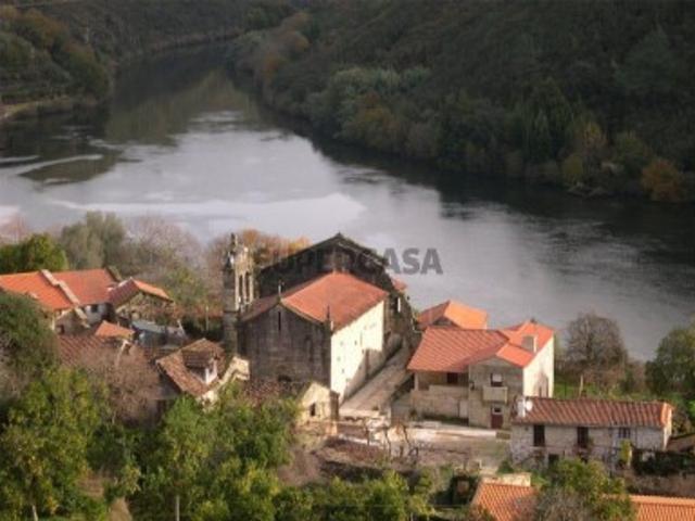 Moradia T0 em São Jorge e Ermelo