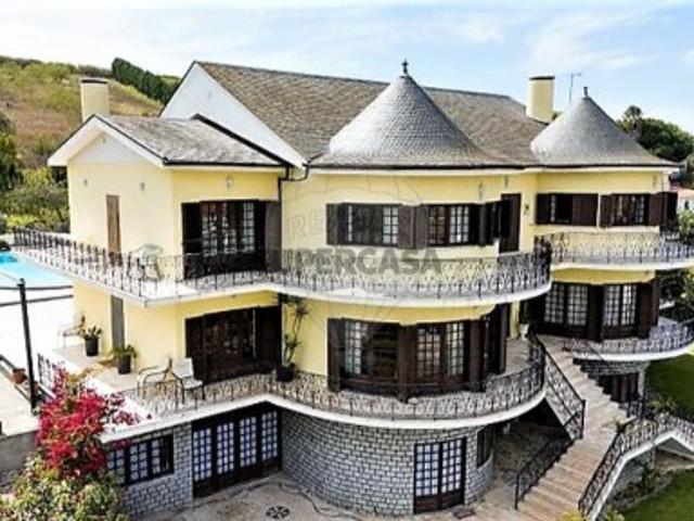 Moradia T10 em Lourinhã e Atalaia