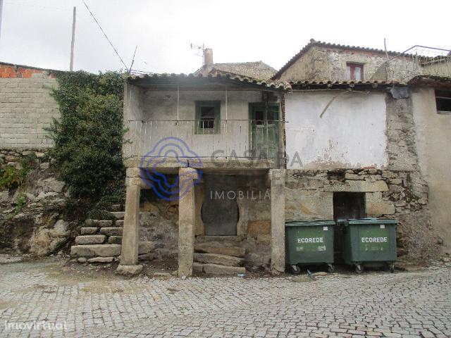 Moradia T1 Mairos