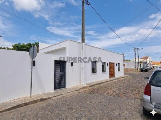 Moradia T1 c/ Pátio