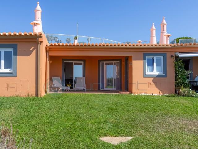 Moradia T1 com vistas deslumbrantes para o Mar num ambiente tranquilo