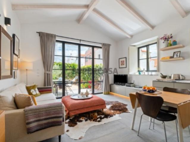 Moradia T1 com jardim para venda na Lapa em Lisboa