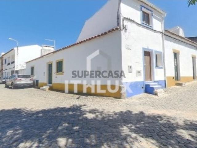 Moradia T1 em Monforte