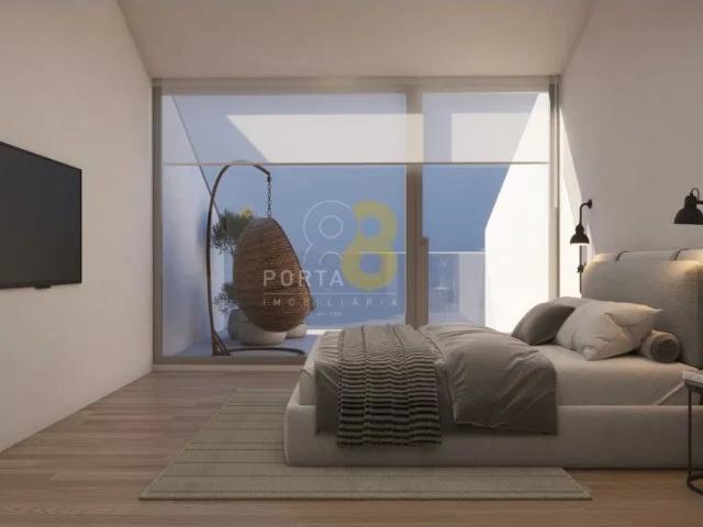Moradia T1 em Banda Duplex Matosinhos Sul