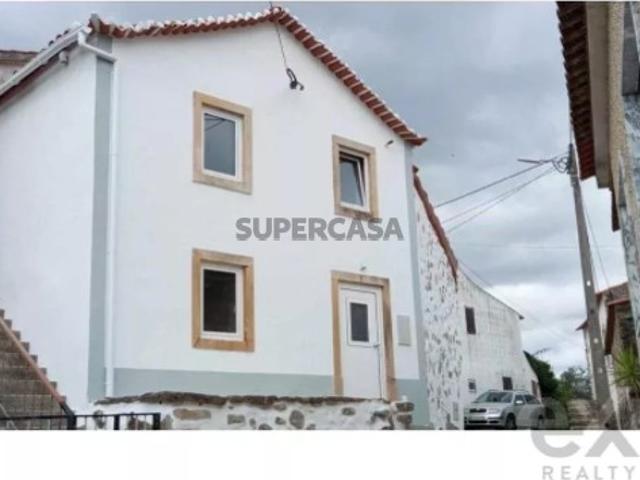 Moradia T1 em Chãos